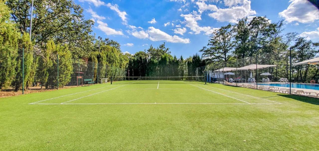 Villa Bog - Villa Con Piscina E Campo Da Tennis Piegaro  ภายนอก รูปภาพ