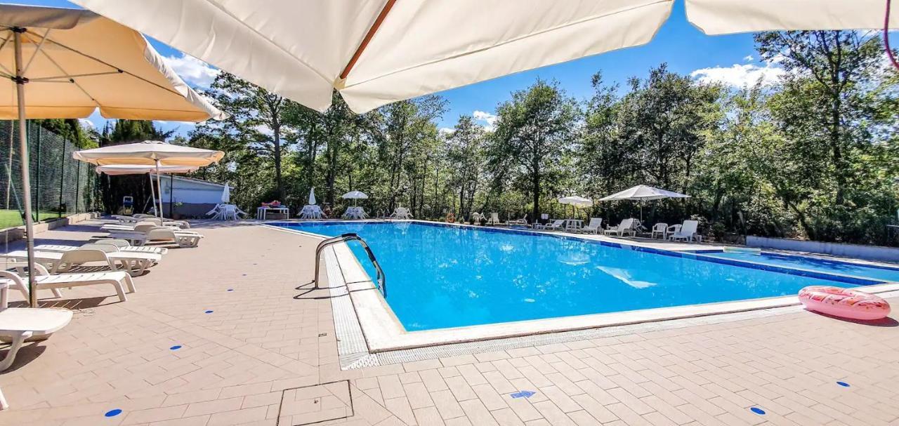 Villa Bog - Villa Con Piscina E Campo Da Tennis Piegaro  ภายนอก รูปภาพ